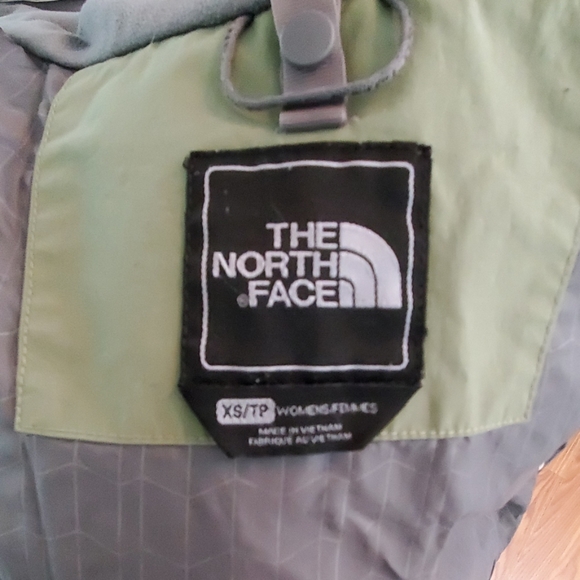 The North face hyvent jacket XS - Picture 8 of 8